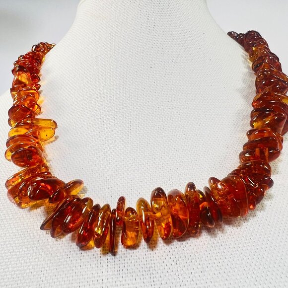 Russian USSR Baltic Amber Beaded Necklace Chunky Natural Polished Stones NWT - Picture 5 of 8